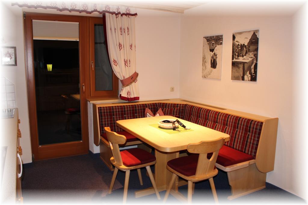 Haus Saumspitz Sankt Anton am Arlberg Quarto foto